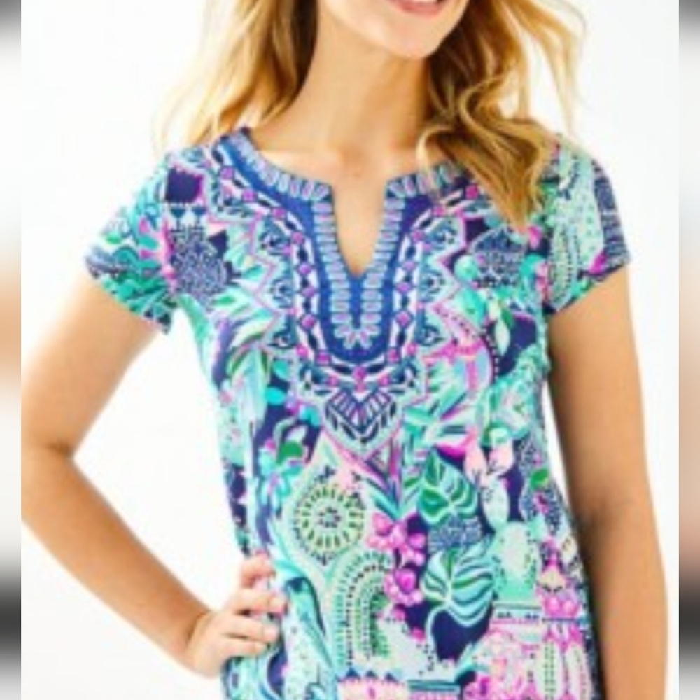 Lily Pulitzer Blue and Green Patterned Short Sleeve Top